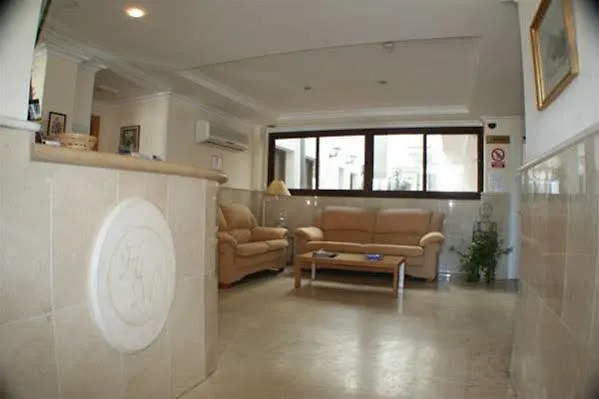Hostal Margarita La Línea de la Concepción 게스트하우스