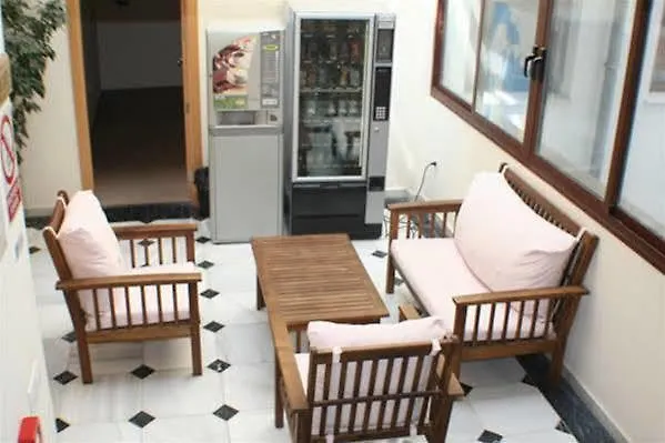 *** 게스트하우스 Hostal Margarita La Línea de la Concepción 스페인